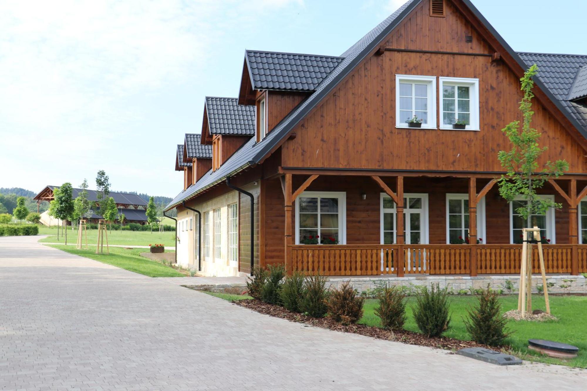 Apartman-Hotel Jitravsky Dvorec Rynoltice Екстер'єр фото